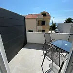 Πανσιόν Jukanovic