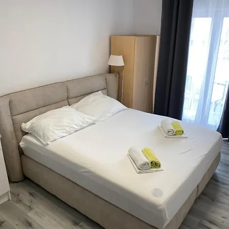 Jukanovic Penzion Baška Voda