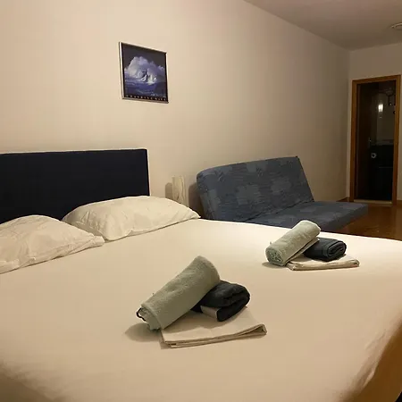 Jukanovic Guest house Baska Voda