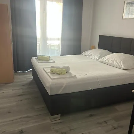 Jukanovic Guest house