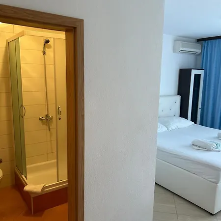 Jukanovic Guest house *