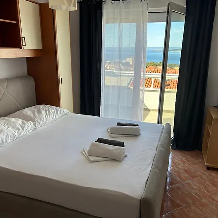 Jukanovic Guest house Baska Voda